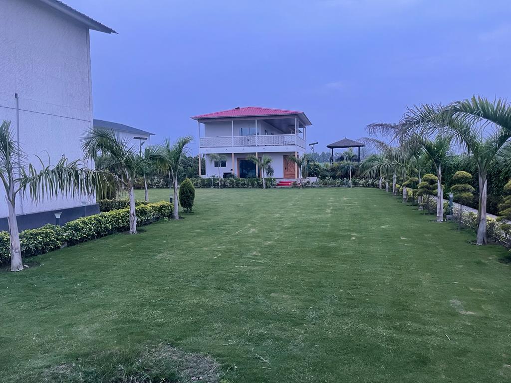 Riya Farms Noida